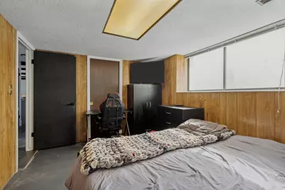 1029 N Walburk Ave E, Layton, UT 84040 - Photo 18
