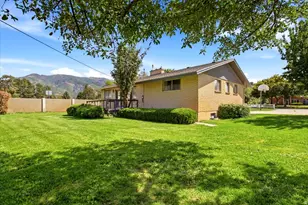 1428 E South Weber Dr, South Weber, UT 84405 - Photo 24