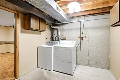 1428 E South Weber Dr, South Weber, UT 84405 - Photo 18