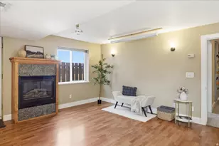 1542 E Granada Dr, Sandy, UT 84093 - Photo 34