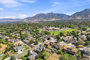 1542 E Granada Dr, Sandy, UT 84093 - Photo 54