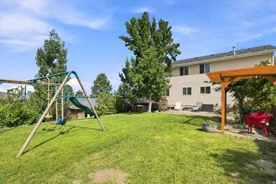 1542 E Granada Dr, Sandy, UT 84093 - Photo 46