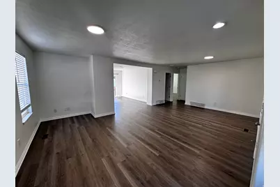 6432 S High Bluff Dr, West Valley, UT 84118 - Photo 2