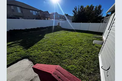 6432 S High Bluff Dr, West Valley, UT 84118 - Photo 18