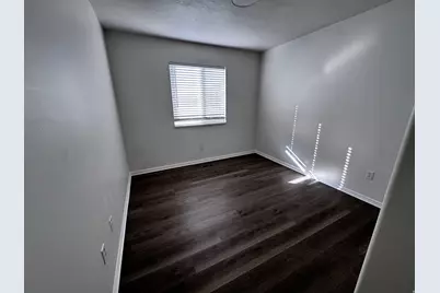 6432 S High Bluff Dr, West Valley, UT 84118 - Photo 8