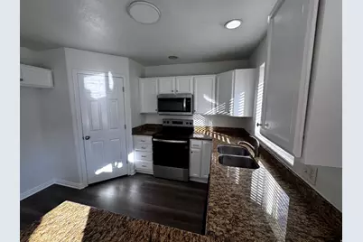 6432 S High Bluff Dr, West Valley, UT 84118 - Photo 4