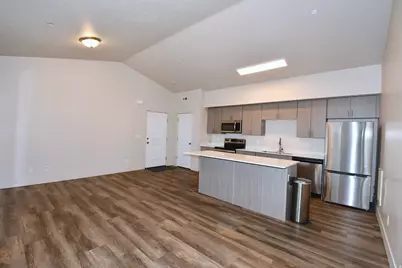 142 E 7th B304 #B304, Ogden, UT 84404 - Photo 4