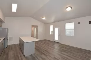 142 E 7th B304, Ogden, UT 84404 - Photo 2