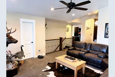 525 S Sunset Dr, Santaquin, UT 84655 - Photo 10
