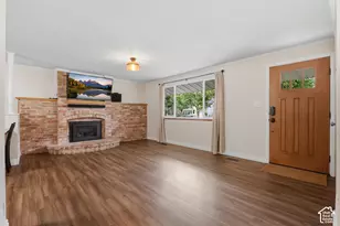 239 W Fort Creek Dr, Alpine, UT 84004 - Photo 4