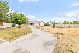 12666 S Gilbert Cir, Riverton, UT 84065 - Photo 26