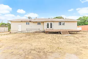 12666 S Gilbert Cir, Riverton, UT 84065 - Photo 2