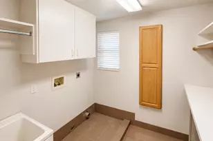 8590 S Snowville Dr, Sandy, UT 84093 - Photo 6