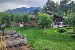8590 S Snowville Dr, Sandy, UT 84093 - Photo 42