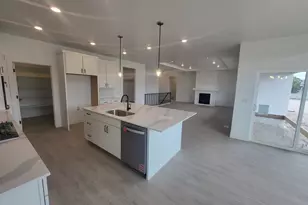 4056 N Majors St, Eagle Mountain, UT 84005 - Photo 2