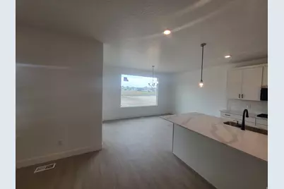 4056 N Majors St #001, Eagle Mountain, UT 84005 - Photo 4