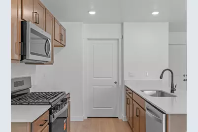 1684 N Copper Dr #1305, Tooele, UT 84074 - Photo 4