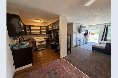 440 N 200 W, Clearfield, UT 84015 - Photo 8