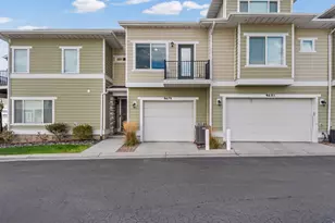 9679 S Santo Ln, South Jordan, UT 84095 - Photo 2