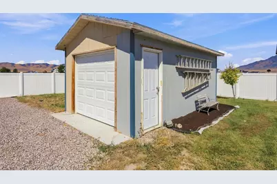 120 W 100 N, Fielding, UT 84311 - Photo 24
