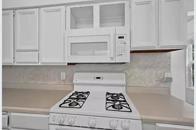 395 W 400 N, Orem, UT 84057 - Photo 12