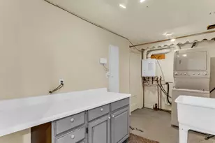 2611 E 1300 S, Salt Lake City, UT 84108 - Photo 50