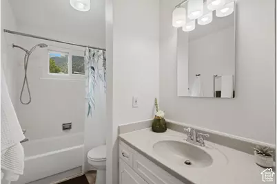 625 S 1350 E, Provo, UT 84606 - Photo 36
