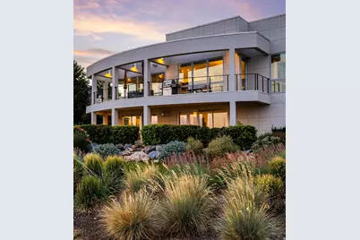 815 N Sandhurst Dr, Salt Lake City, UT 84103 - Photo 2