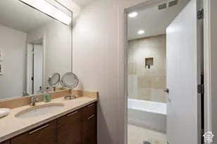 815 N Sandhurst Dr, Salt Lake City, UT 84103 - Photo 66