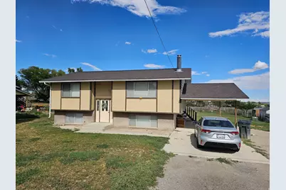 440 N 200 E, Ferron, UT 84523 - Photo 2