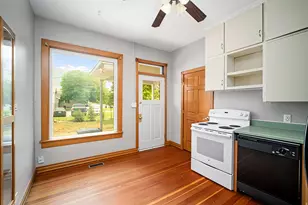 191 S 300 W, Provo, UT 84601 - Photo 14