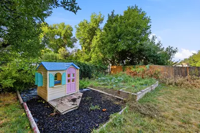 325 N 200 W, Smithfield, UT 84335 - Photo 30