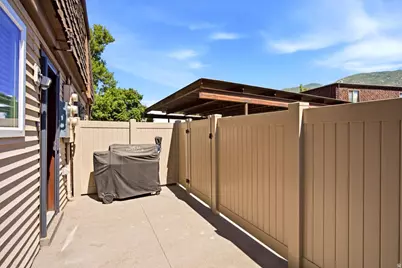 88 W 50 S #W5, Centerville, UT 84014 - Photo 12