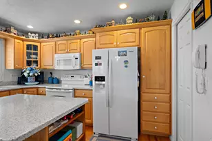 166 S Ridgeview Dr, Orem, UT 84058 - Photo 12