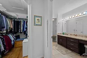 166 S Ridgeview Dr, Orem, UT 84058 - Photo 16