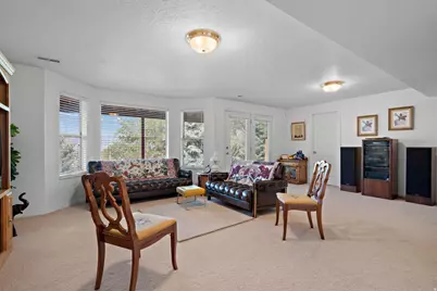 166 S Ridgeview Dr, Orem, UT 84058 - Photo 26