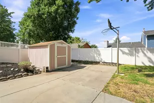 10324 S 2505 E, Sandy, UT 84092 - Photo 38