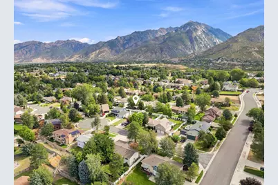 10324 S 2505 E, Sandy, UT 84092 - Photo 46