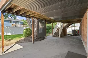 10324 S 2505 E, Sandy, UT 84092 - Photo 36