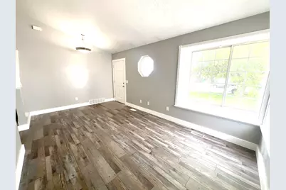 233 W 1275 N, Layton, UT 84041 - Photo 12