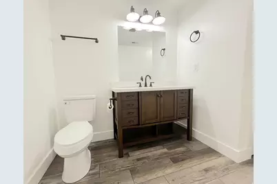 233 W 1275 N, Layton, UT 84041 - Photo 32