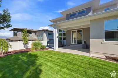 330 E Sandy Oaks Dr S, Sandy, UT 84070 - Photo 50
