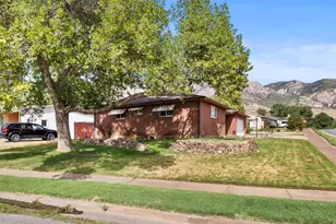 1008 Henderson Dr, Ogden, UT 84404 - Photo 4