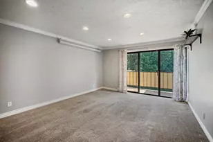 66 W Lester Ave S, Murray, UT 84107 - Photo 4