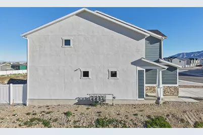 1640 N Black Gold Ave #1371, Tooele, UT 84074 - Photo 20