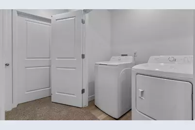 1644 N Blackgold Ave #1372, Tooele, UT 84074 - Photo 16