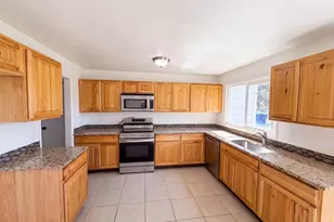 3168 W Lehi Dr, West Valley, UT 84119 - Photo 8