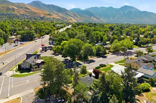 2136 S 2300 E, Salt Lake City, UT 84109 - Photo 48