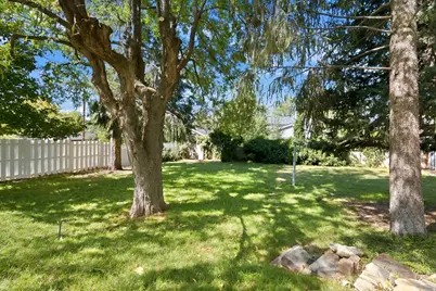 2136 S 2300 E, Salt Lake City, UT 84109 - Photo 42