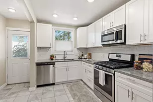 2136 S 2300 E, Salt Lake City, UT 84109 - Photo 12